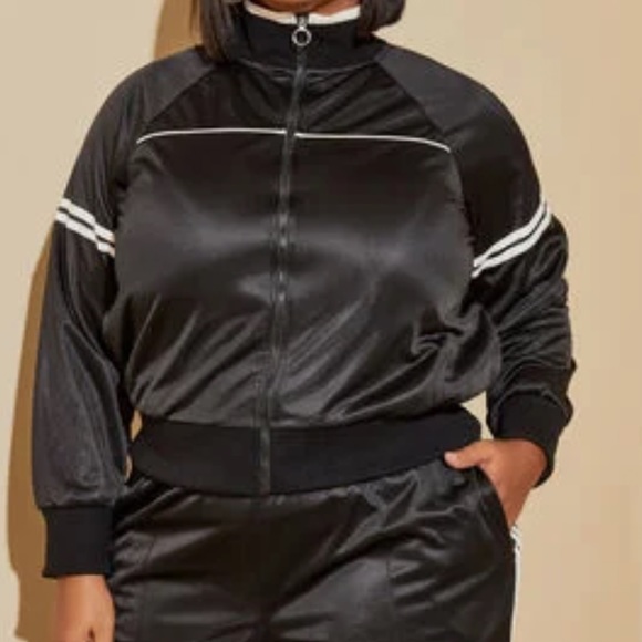 Plus ASHLEY STEWART Black White Striped Cropped Track Jacket 14/16 - Picture 5 of 5